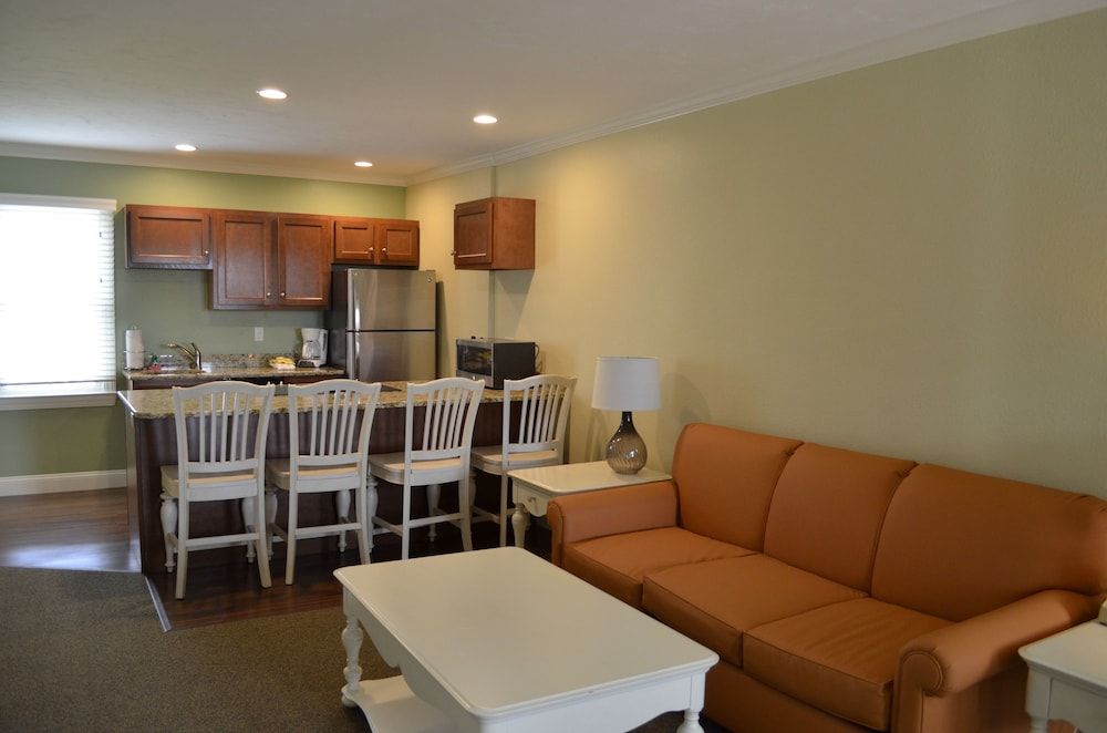 InnSeason Resorts HarborWalk 3