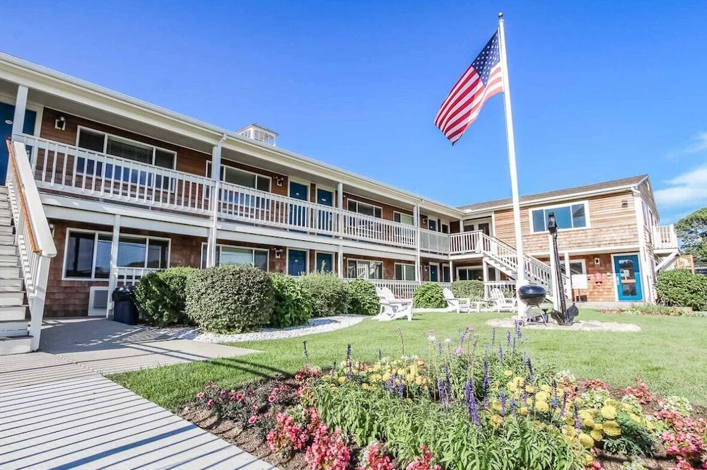 InnSeason Resorts HarborWalk 2