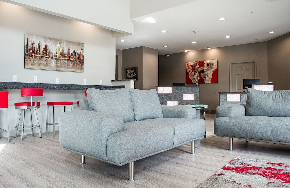 Ramada by Wyndham Sellersburg/Louisville North 3