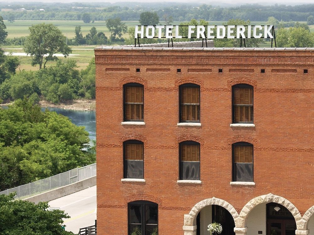 Hotel Frederick 4 estrelas em Boonville