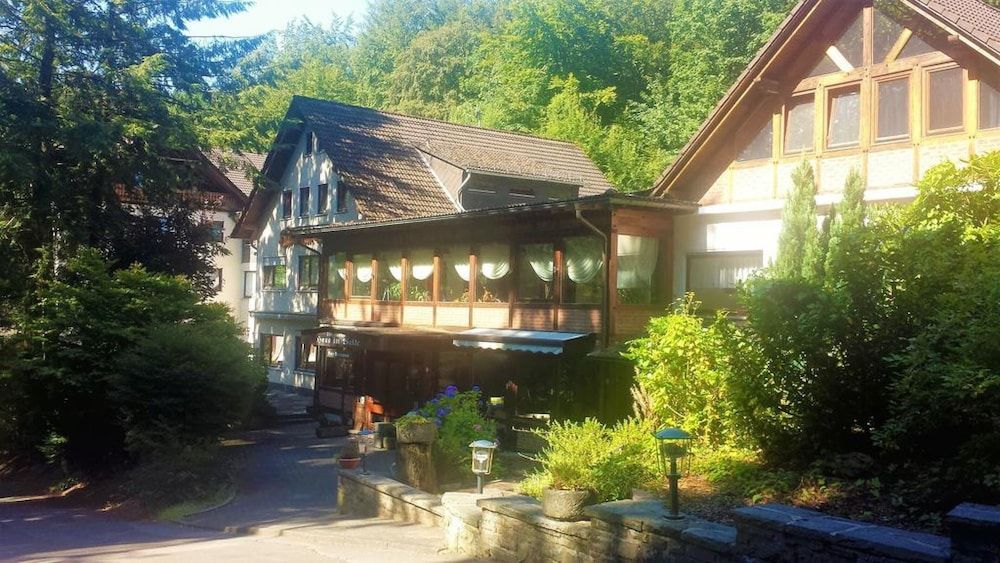 Siegerlandhotel Haus im Walde -1 estrelas em Freudenberg
