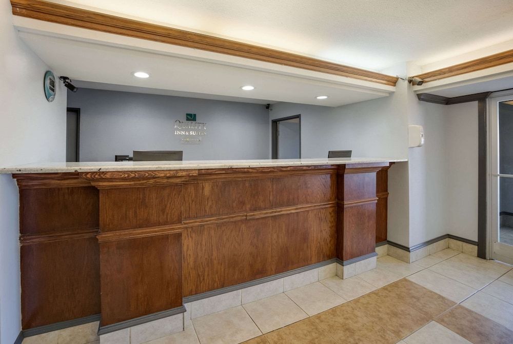 Quality Inn & Suites Clayton, NM 3