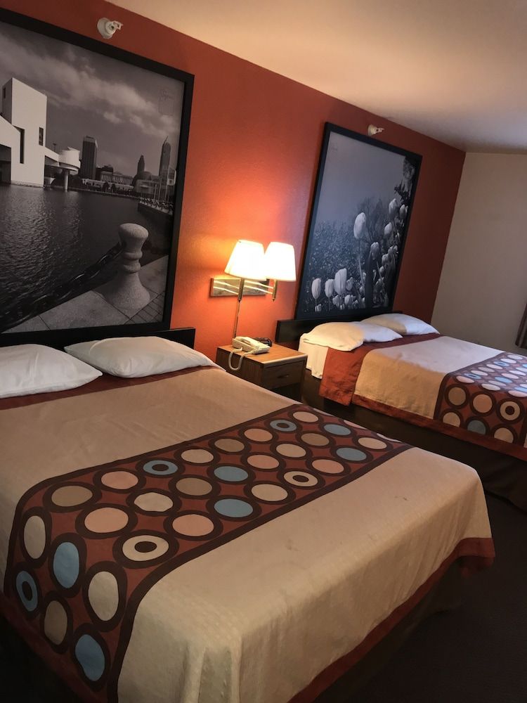 Super 8 by Wyndham Richfield Area 3