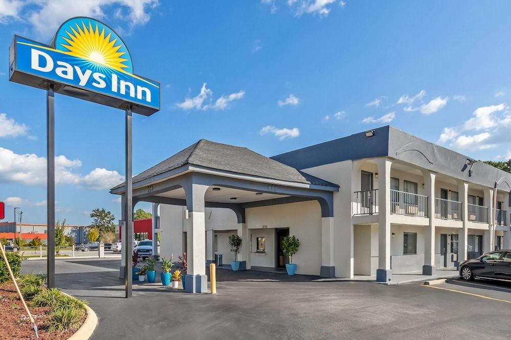 Days Inn by Wyndham Goose Creek 2 estrellas en Charleston