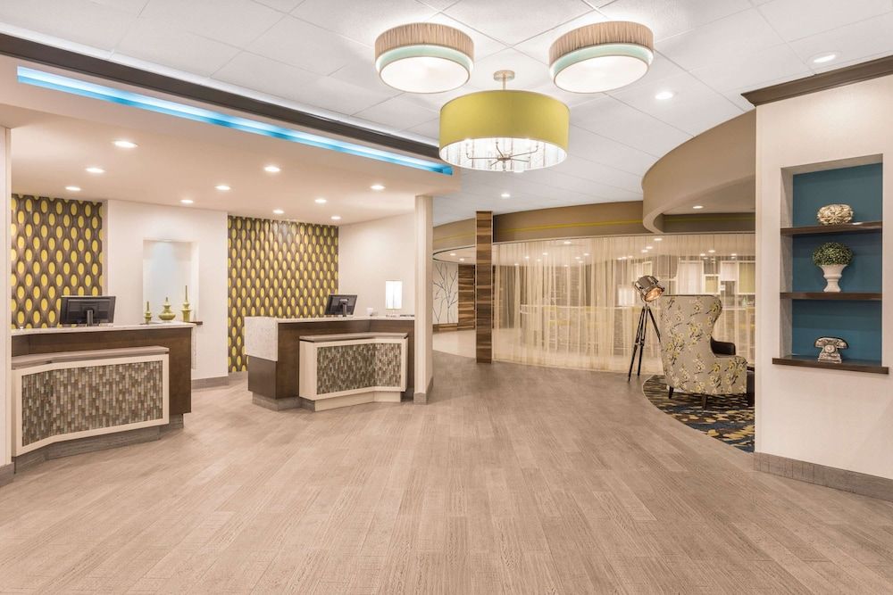 Wyndham Garden Summerville 2