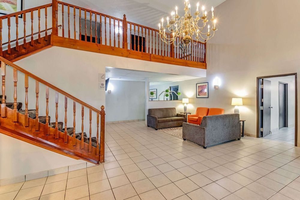 Rodeway Inn Red Oak 2