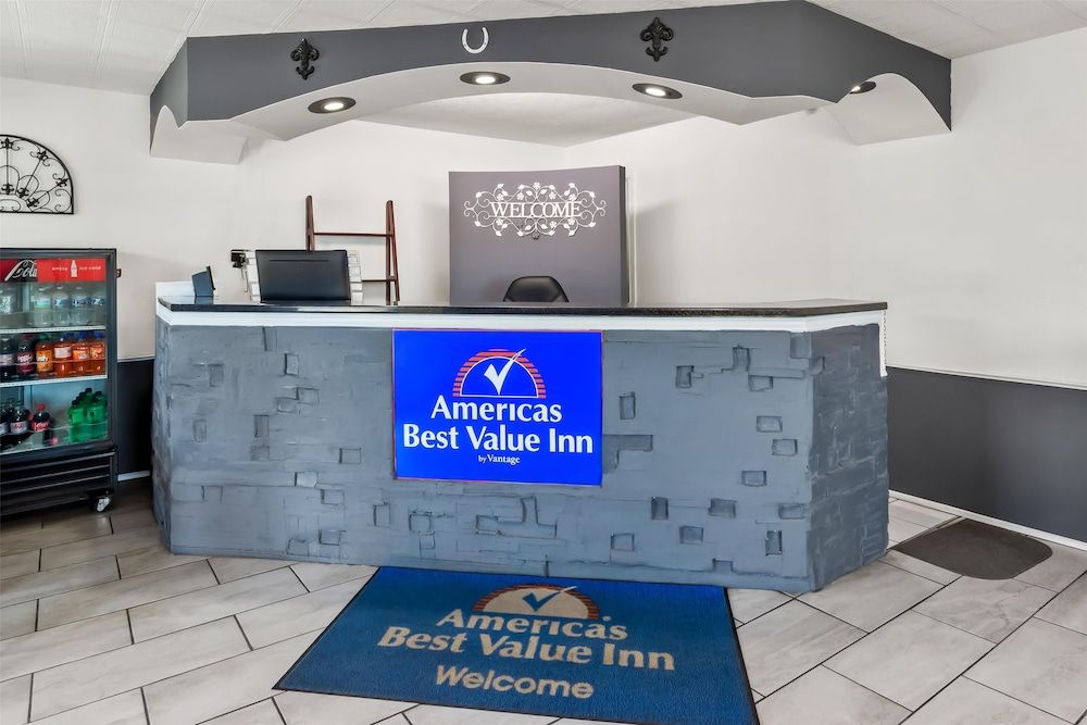 Americas Best Value Inn & Suites Williamstown 3