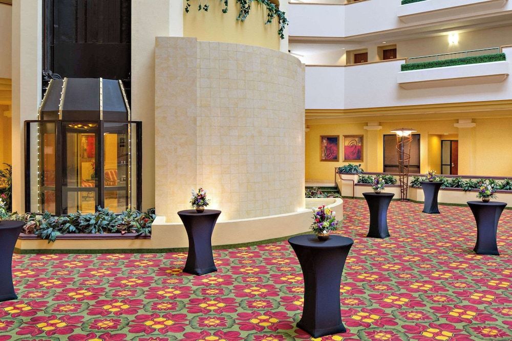 Radisson Hotel Cedar Rapids 2