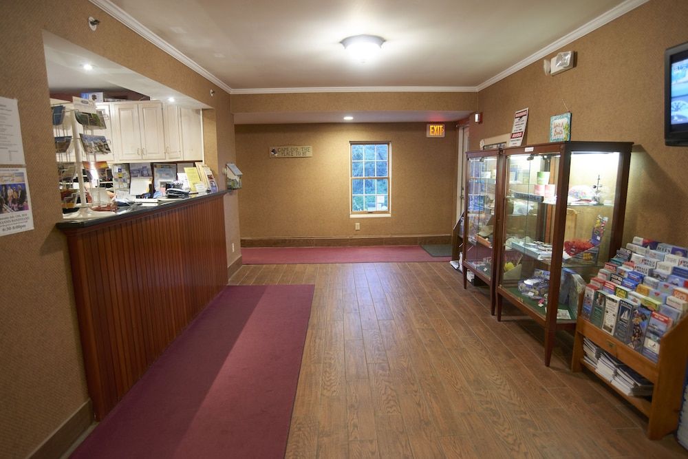 Sandwich Lodge & Resort 3