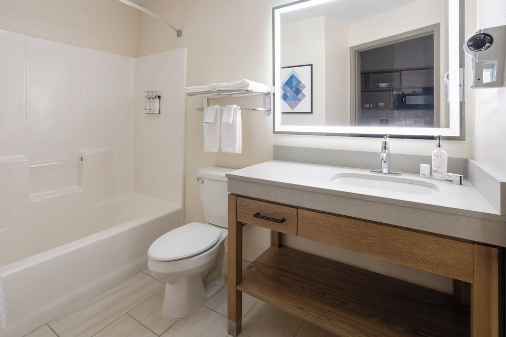 Candlewood Suites Chambersburg by IHG 3