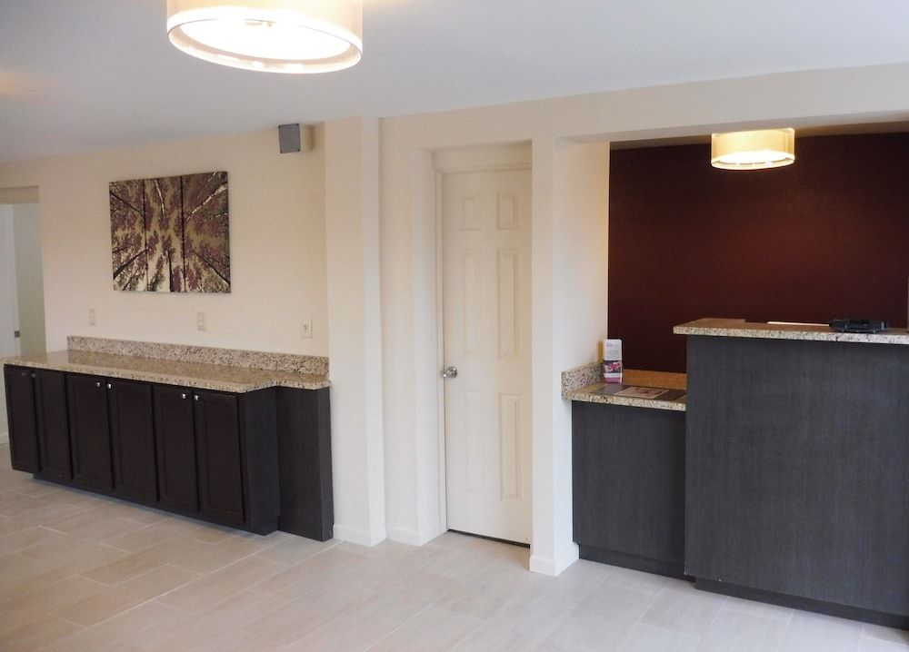 Red Roof Inn Fredericksburg South 3