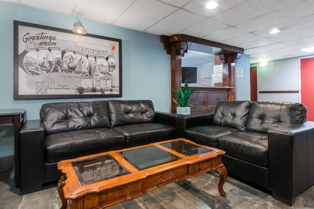Super 8 by Wyndham Henderson North East Denver 2
