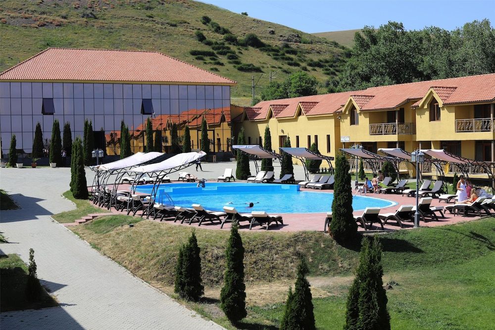 Best Western Bohemian Resort 4 stelle a Sevan