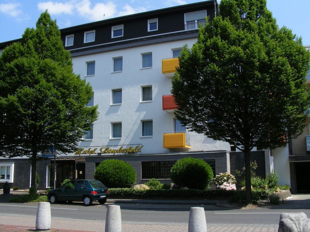 Hotel Sonderfeld -1 estrelas em Grevenbroich