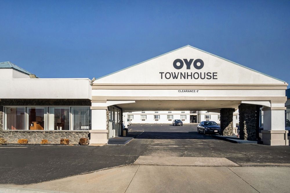 OYO Townhouse Dodge City KS 2 estrelas em Dodge City