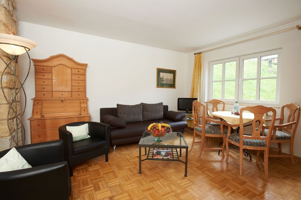 Hotel Erbgericht Krippen 2