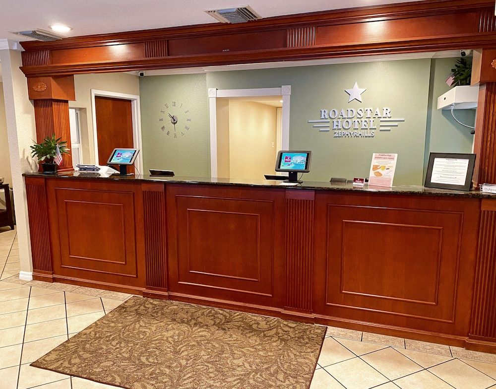 Roadstar Hotel Zephyrhills 2