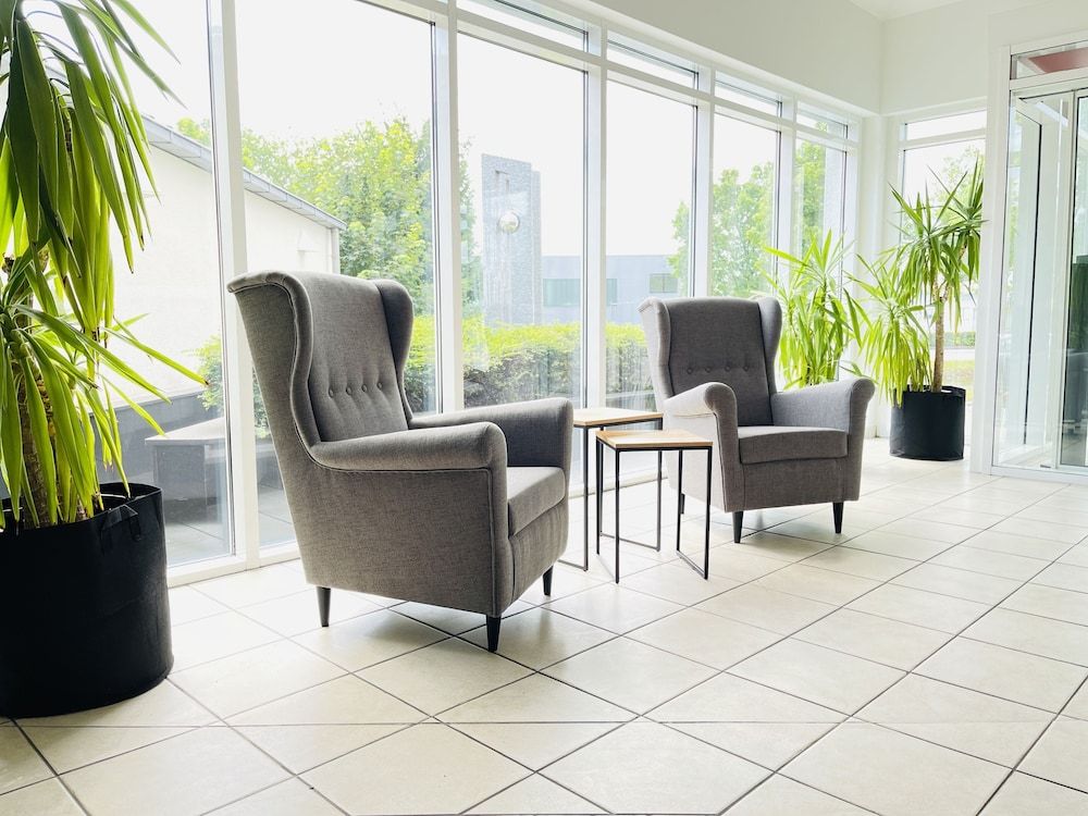 Maifeld Sport- und Tagungshotel 2