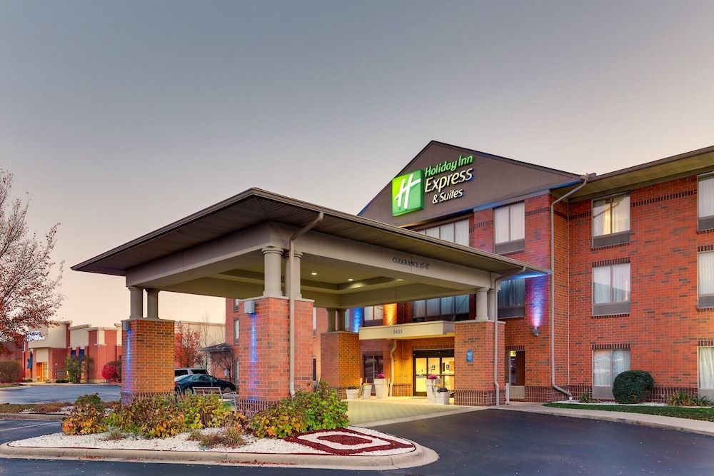 Holiday Inn Express & Suites Dayton-Centerville 2 estrelas em Centerville