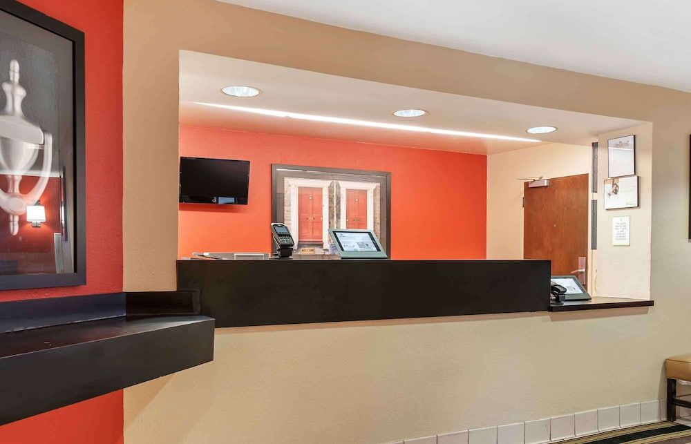 Extended Stay America Select Suites Detroit Sterling Heights 2
