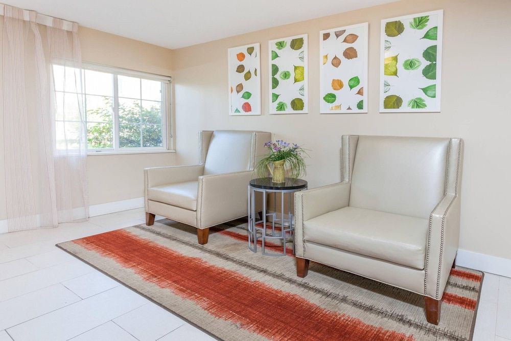 MainStay Suites Detroit Auburn Hills 3