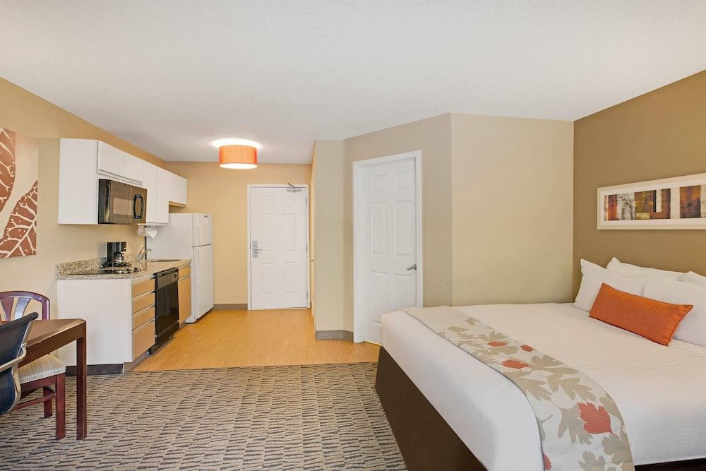 MainStay Suites Detroit Auburn Hills 3 estrelas em Auburn Hills