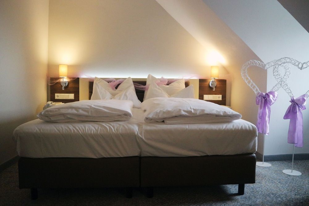 Hotel Haus Delecke 3