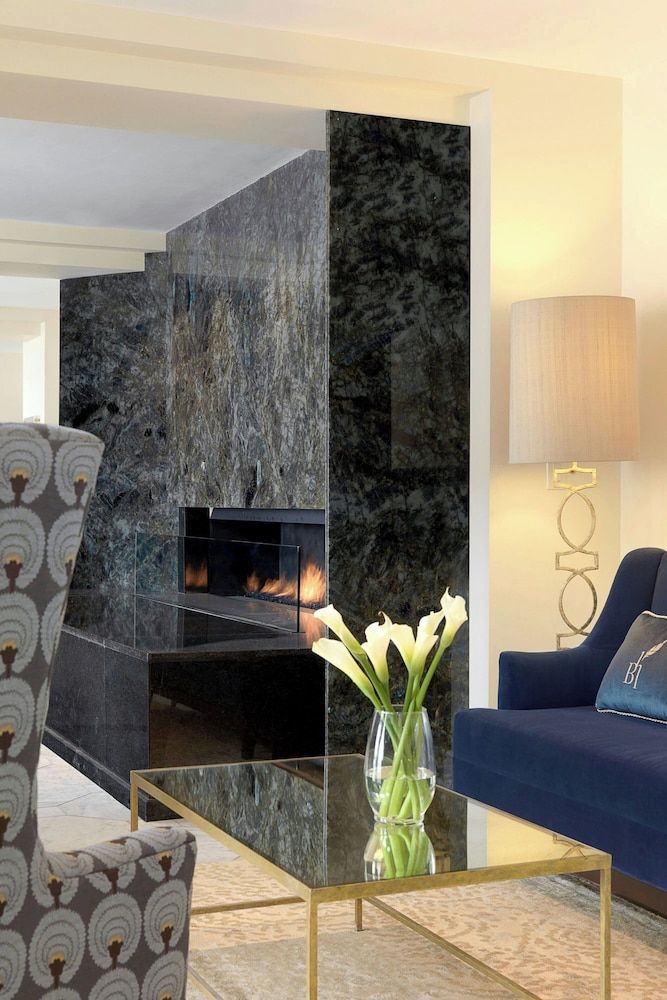 Hotel Blackhawk, Autograph Collection 2