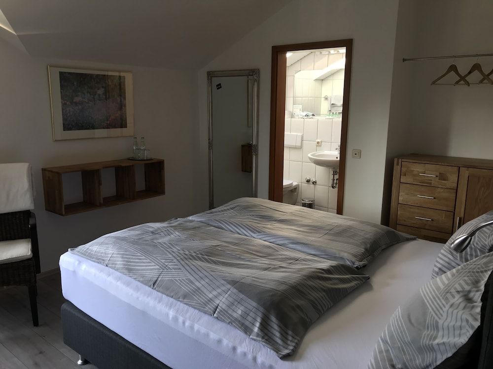 Landhotel Linden am Venekotensee 2