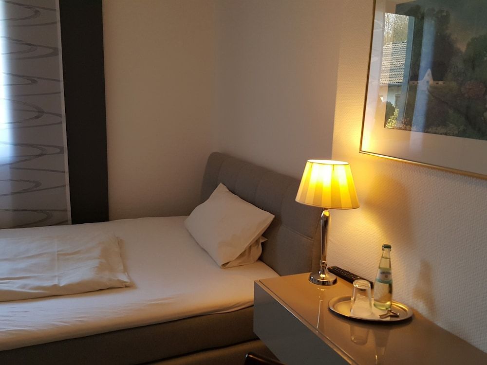 Landhotel Linden am Venekotensee 3