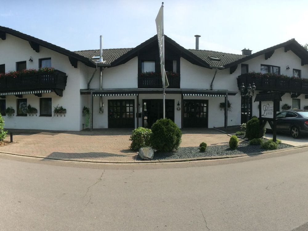Landhotel Linden am Venekotensee -1 estrelas em Niederkrüchten