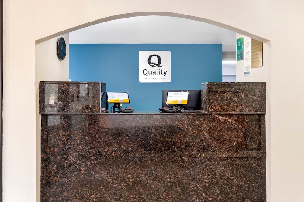 Quality Inn & Suites Decatur - Priceville I-65 2