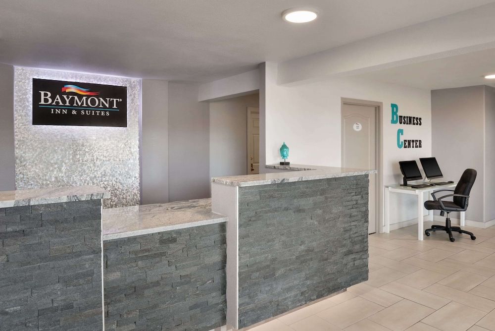 Baymont by Wyndham Des Moines North 2