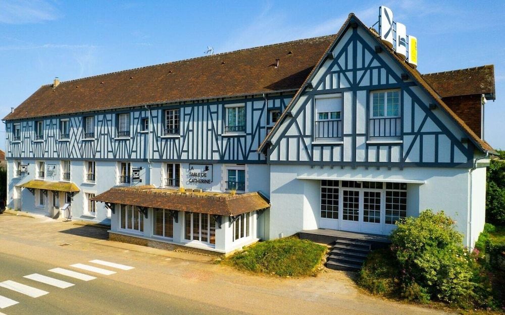 Hotel Le Faisan Dore 3 estrelas em Fontenai-sur-Orne