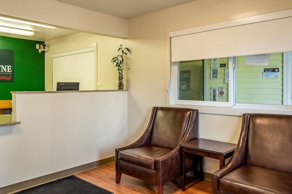 HomeTowne Studios By Red Roof Eugene - Springfield 2 estrelas em Springfield