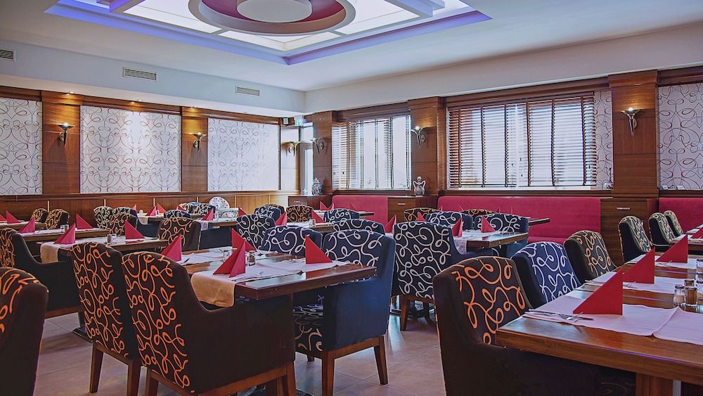 Airport Global Hotel 3