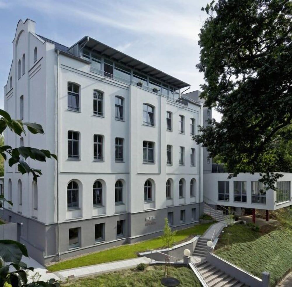 Hotel zwischen den Seen -1 estrelas em Waren