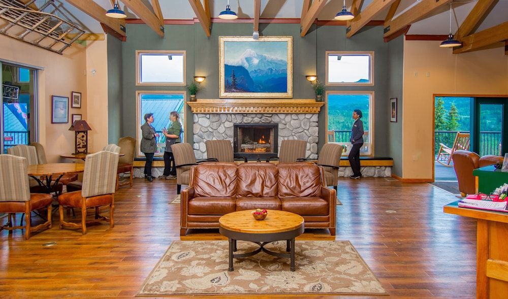 Denali Bluffs Hotel 3