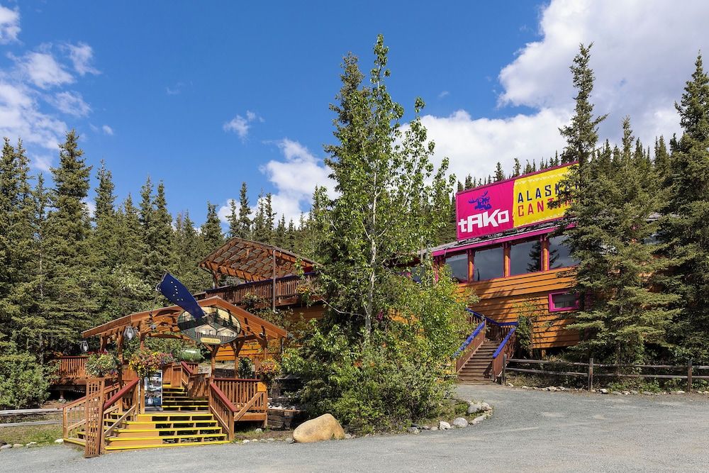 Denali Crow's Nest Cabins 4 estrelas em McKinley Park