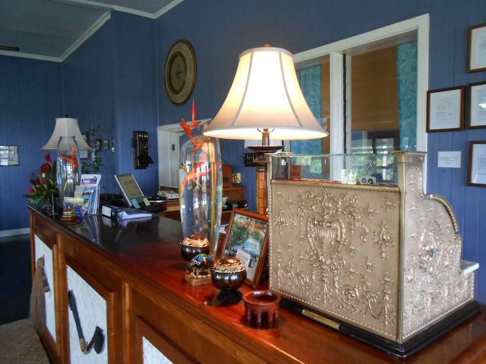 The Samoan Outrigger Hotel 2