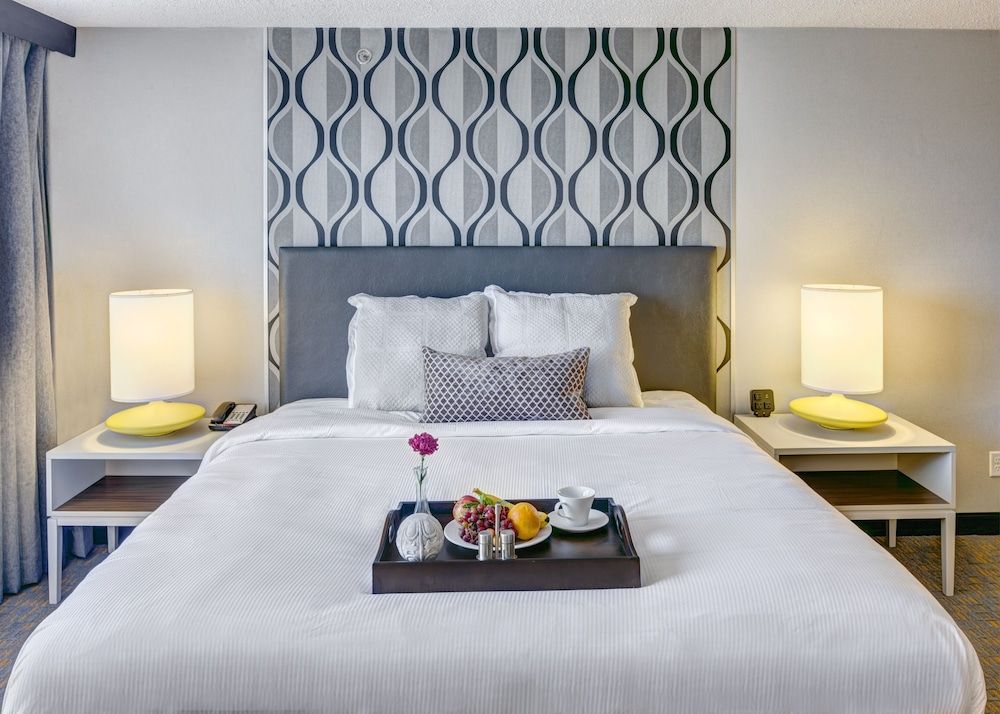 Wyndham Fort Smith 2