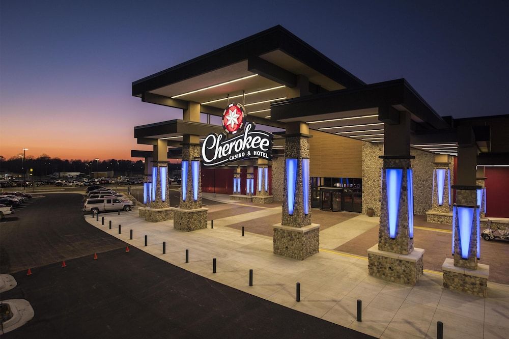 Cherokee Casino & Hotel Roland 2 estrelas em Roland