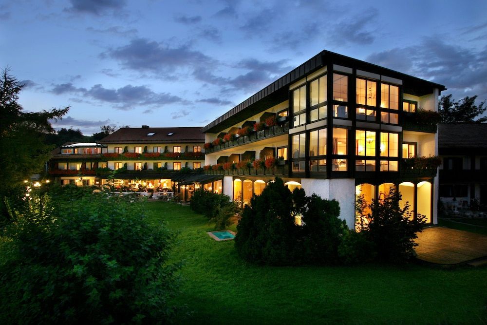 Vitalhotel Die Mittelburg 4 estrelas em Oy-Mittelberg