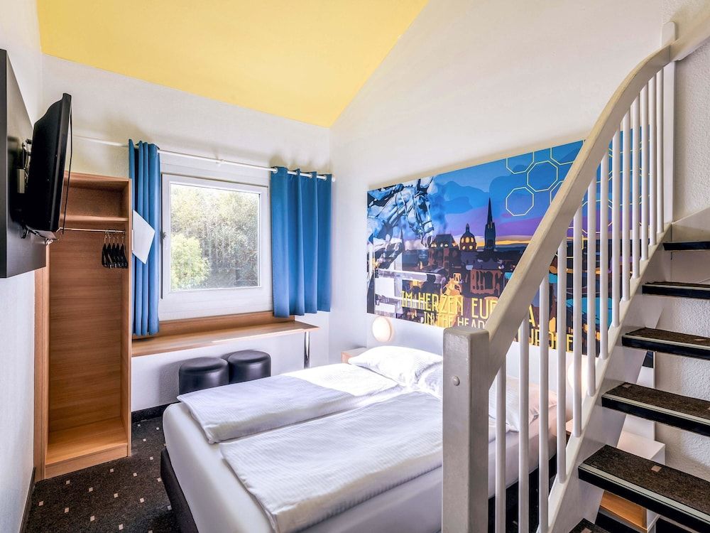 B&B HOTEL Aachen-WÔøΩrselen 3