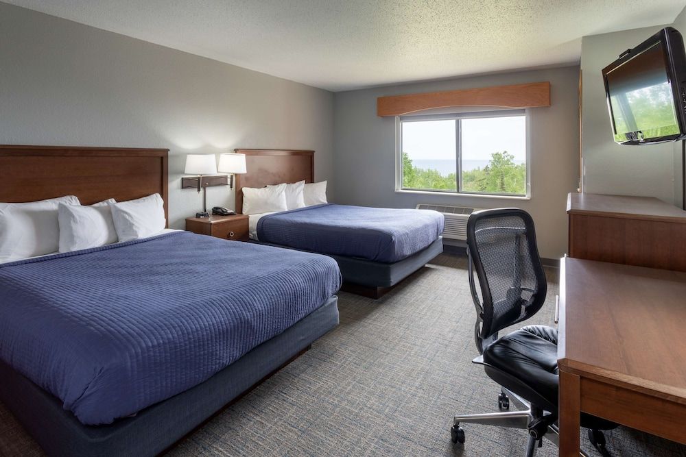 Black Beach Inn by GrandStay 3