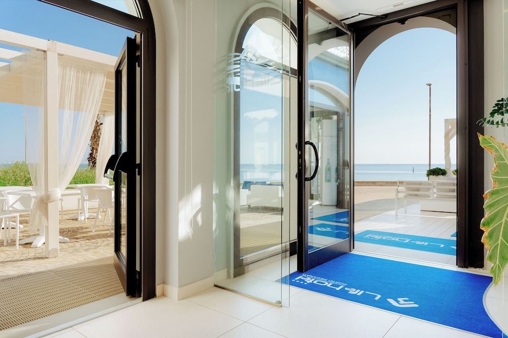 Life Hotel Seaview & Spa 3