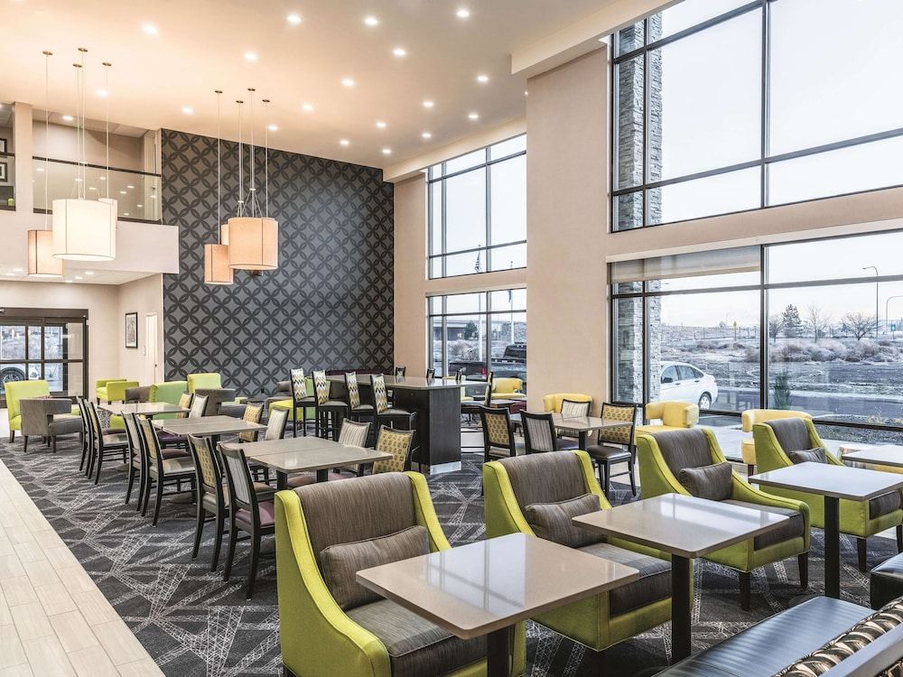 La Quinta Inn & Suites by Wyndham Walla Walla 3