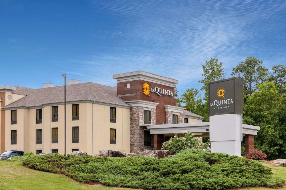 La Quinta Inn & Suites Covington 3 estrelas em Covington