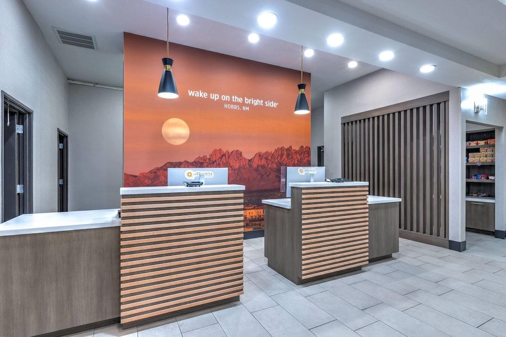 La Quinta Inn & Suites by Wyndham Hobbs 2