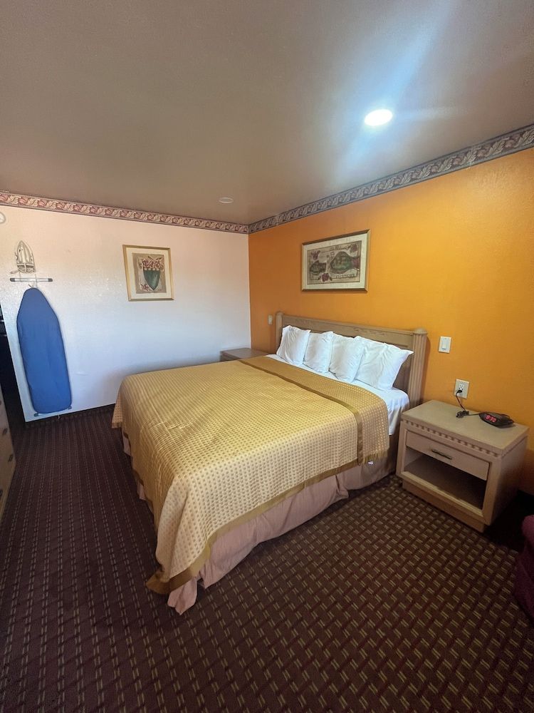 Rodeway Inn Memphis 3